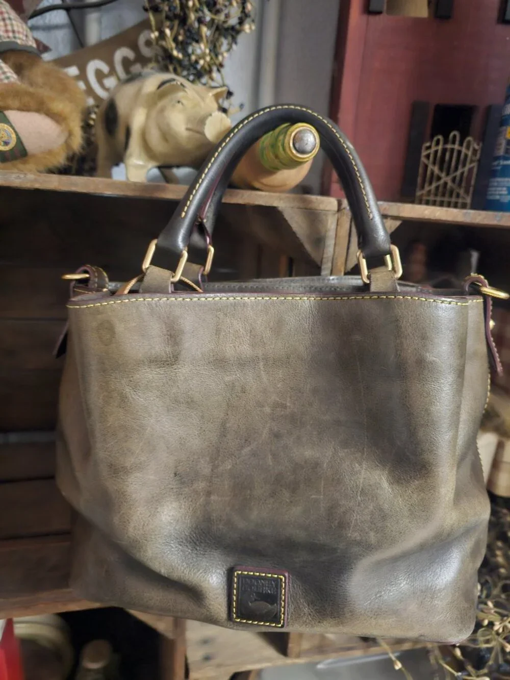 Dooney and bourke - Picture 1 of 7